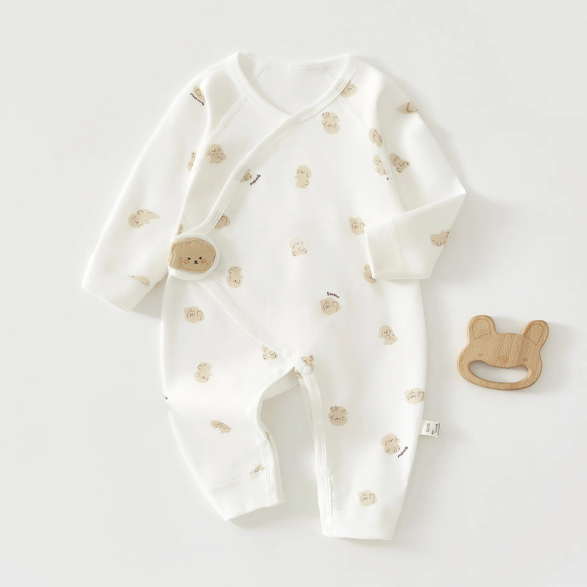 Four Season Baby Clothing Cartoon Long Sleeved Jumpsuit for Newborns Aged 0-6 Months Wearing Pure Cotton Baby Clothing Inside