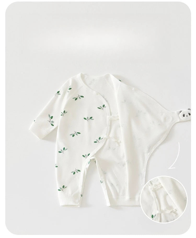 Four Season Baby Clothing Cartoon Long Sleeved Jumpsuit for Newborns Aged 0-6 Months Wearing Pure Cotton Baby Clothing Inside